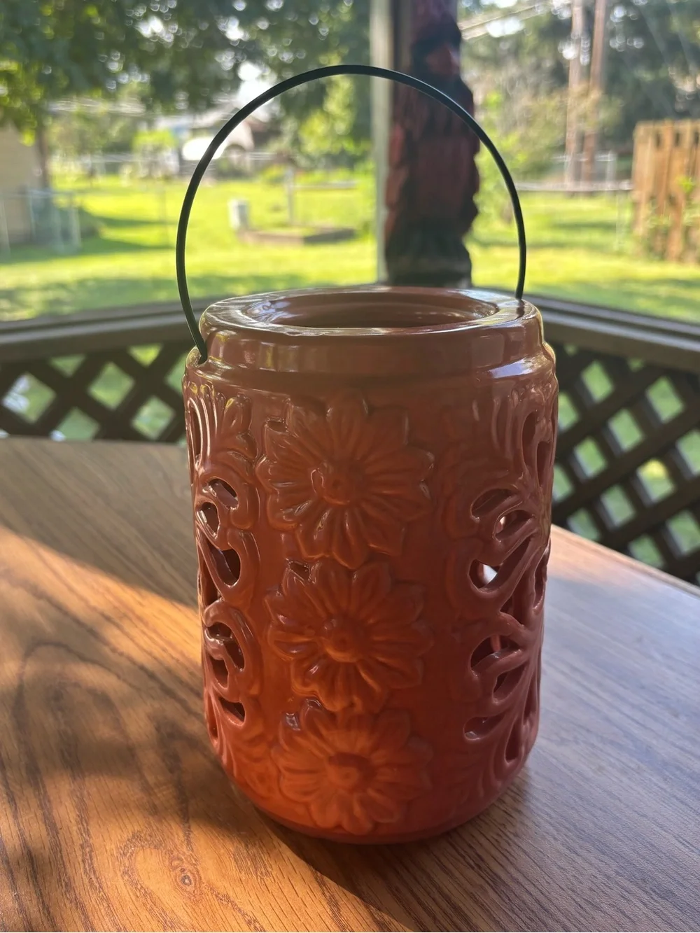 N/A handcrafted style